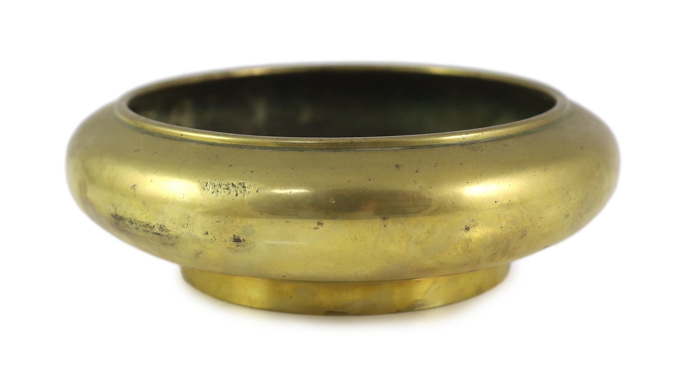 A Chinese bronze censer, gui, archaistic Xuande seal mark, 18th/19th century